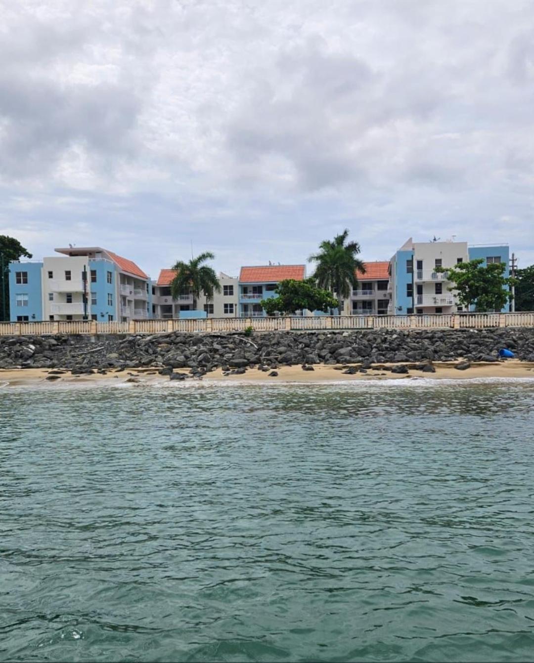 Summer All Year! Oceanfront With Pool A/C Aguadilla Exterior foto